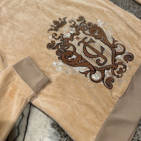 โจRARE 90s/2000s Juicy Couture Velour Hoodie โ Bedazzled Retro Glam ๐โจ - Picture 3 of 16